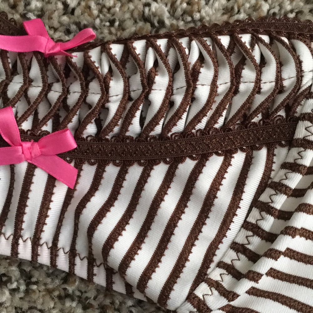 BETSY JOHNSON strapless swim top - Medium